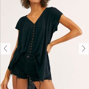 Free people highland tee size XS Black NWT